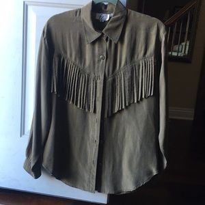 Womens Fringe SizeM, Shirt, hardly worn
